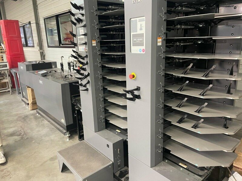 Duplo System 600 – 2 × DSC-60i Collating Towers Automatic Booklet Making Line