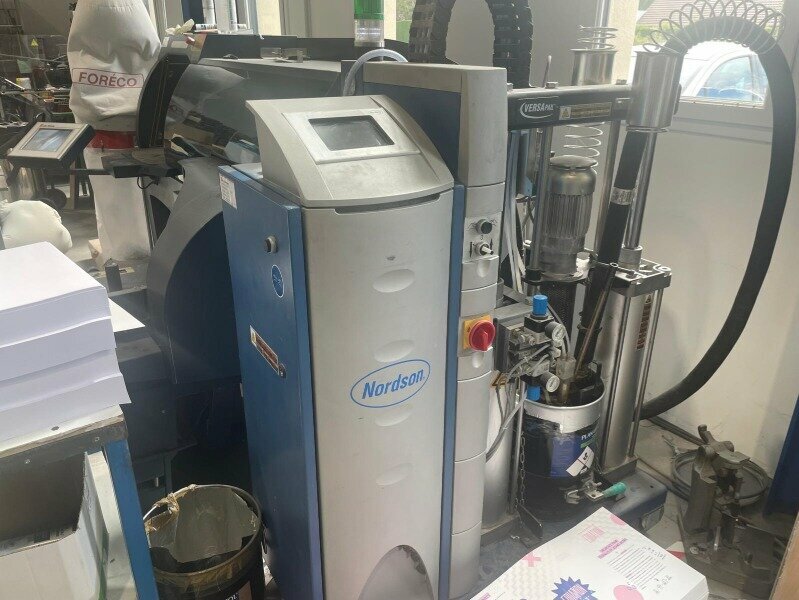 C.P. BOURG BB3002 – Thermorelieur PUR à une pince – 2009