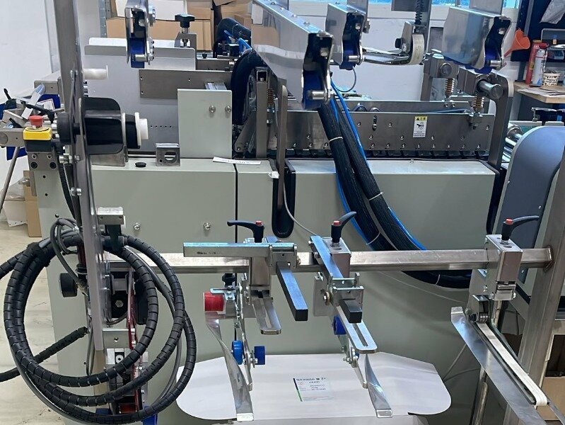 Folder-Gluer Metro 78 PETRATTO